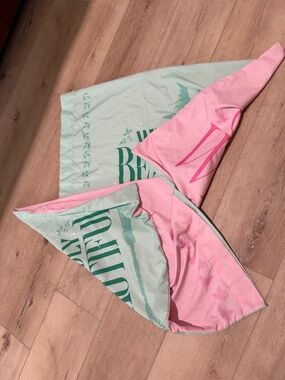 2 Wicked pillowcases reversible